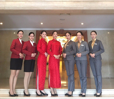 禮儀風采 | 民航學子出色完成全省委經(jīng)濟工作會議禮儀服務